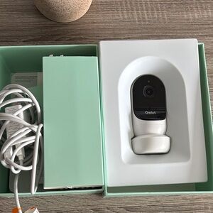 Owlet Camera 2 HD (with all accessories / wall attachments never used)